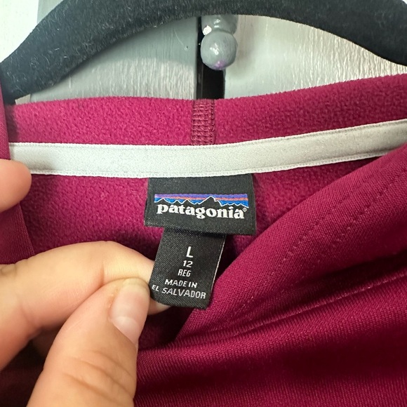Patagonia Burgundy Fleece Pullover - Picture 4 of 6